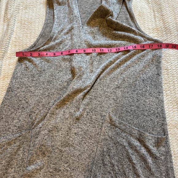 Espresso Size Medium- Sleeveless Duster Cardigan, Heathered Gray. - Picture 6 of 7